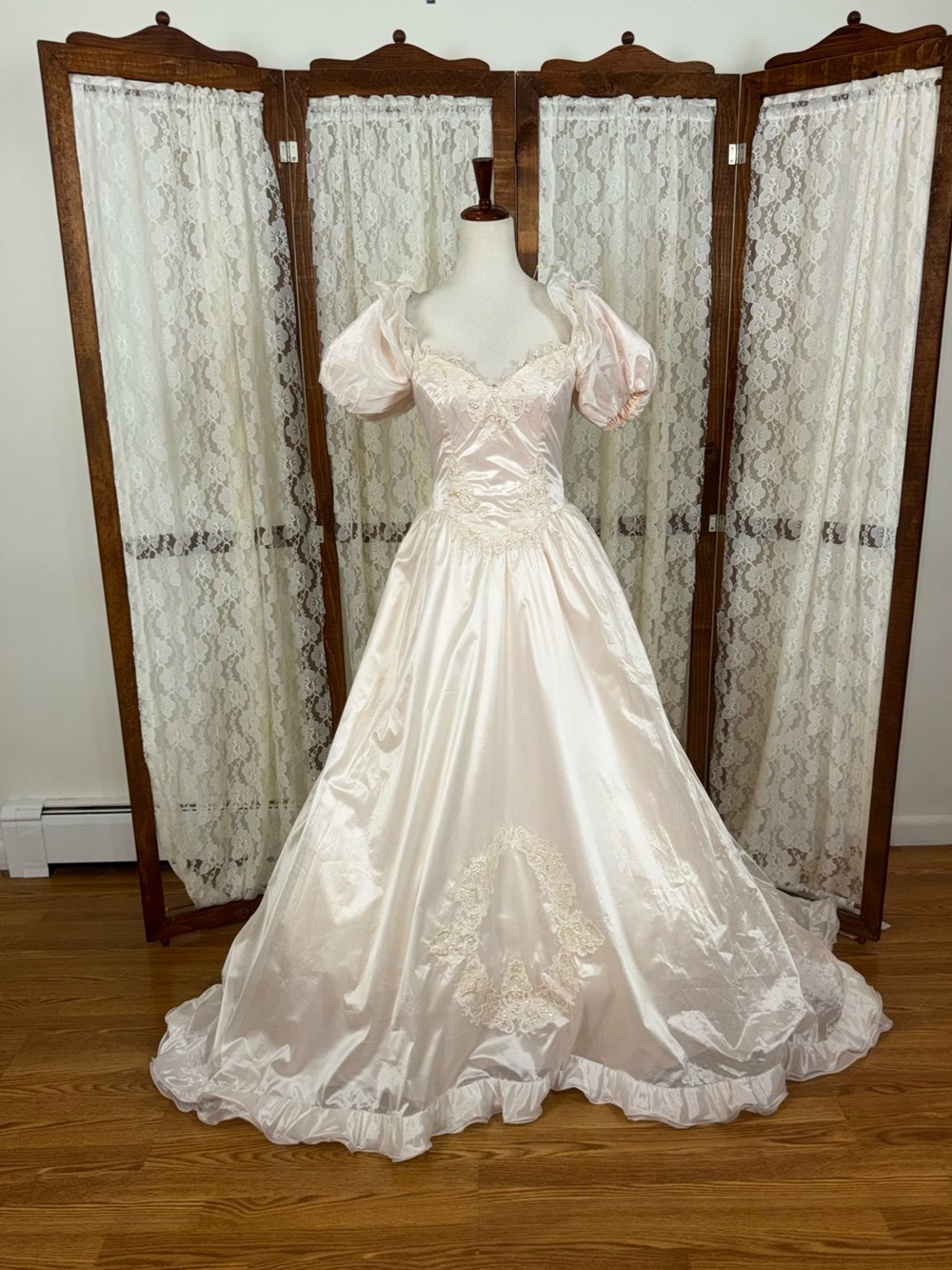 Pretty Vintage 1980s Pink Ruffle Wedding Gown